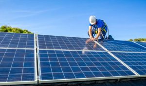 Installation et mise en production des panneaux solaires photovoltaïques à Montbazon